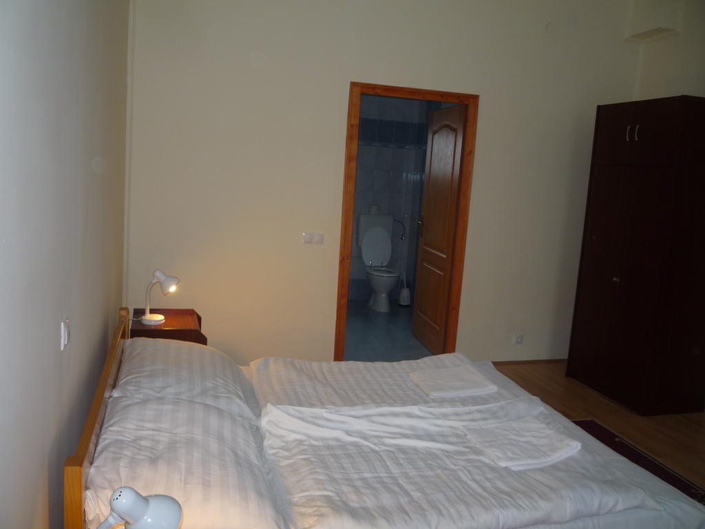 Hotel Aba Vezer Vendeghaz Abaújszántó Pokoj fotografie