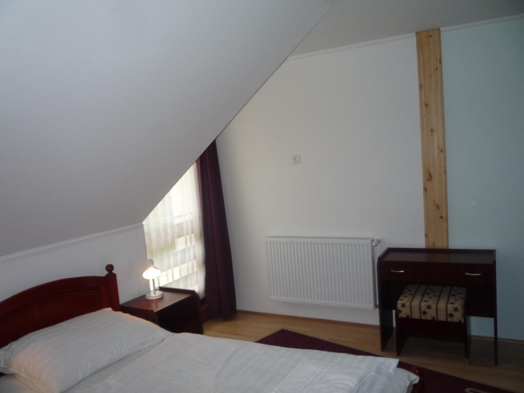 Hotel Aba Vezer Vendeghaz Abaújszántó Pokoj fotografie